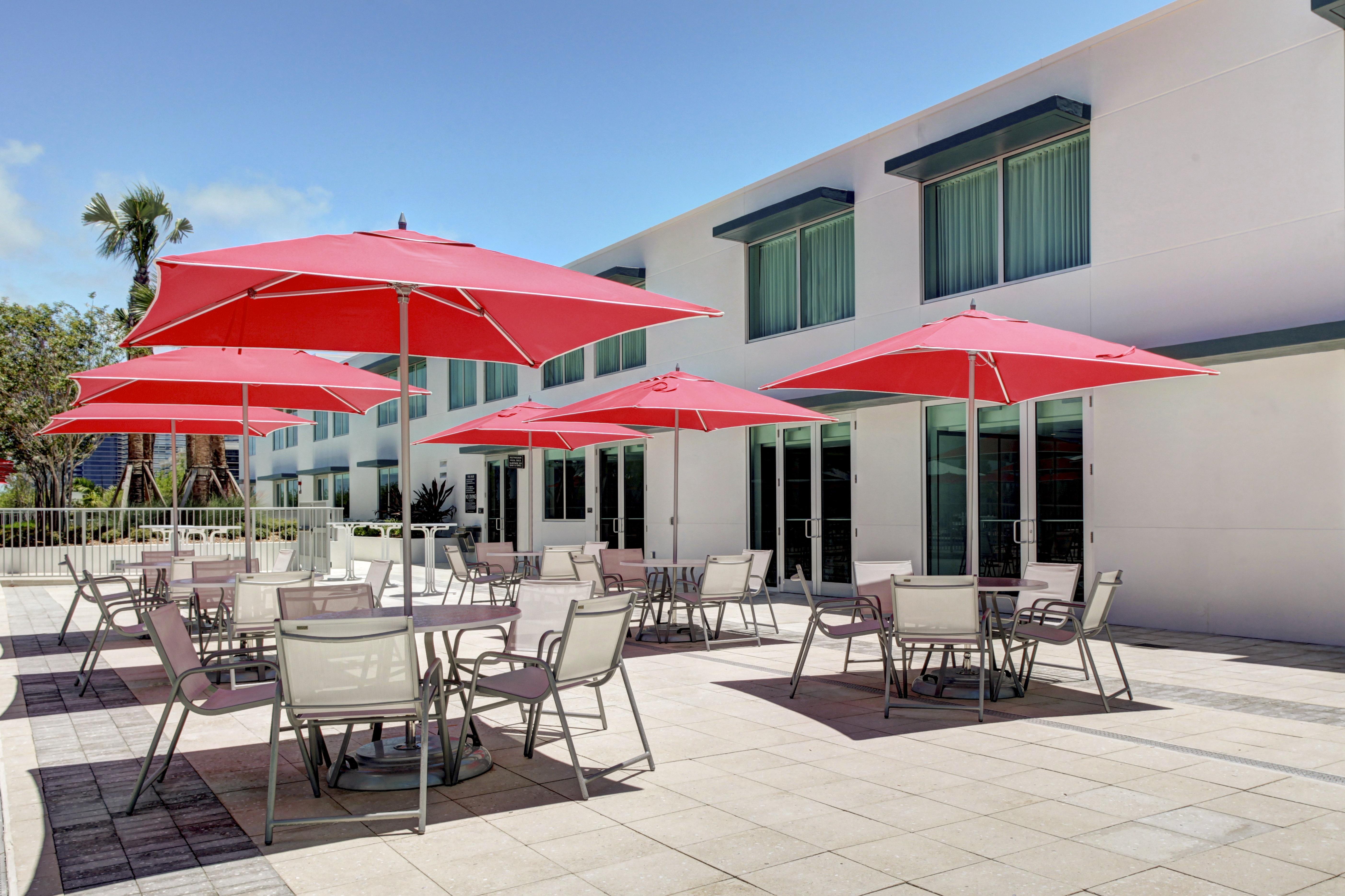 Residence Inn By Marriott Miami Beach Surfside Zewnętrze zdjęcie