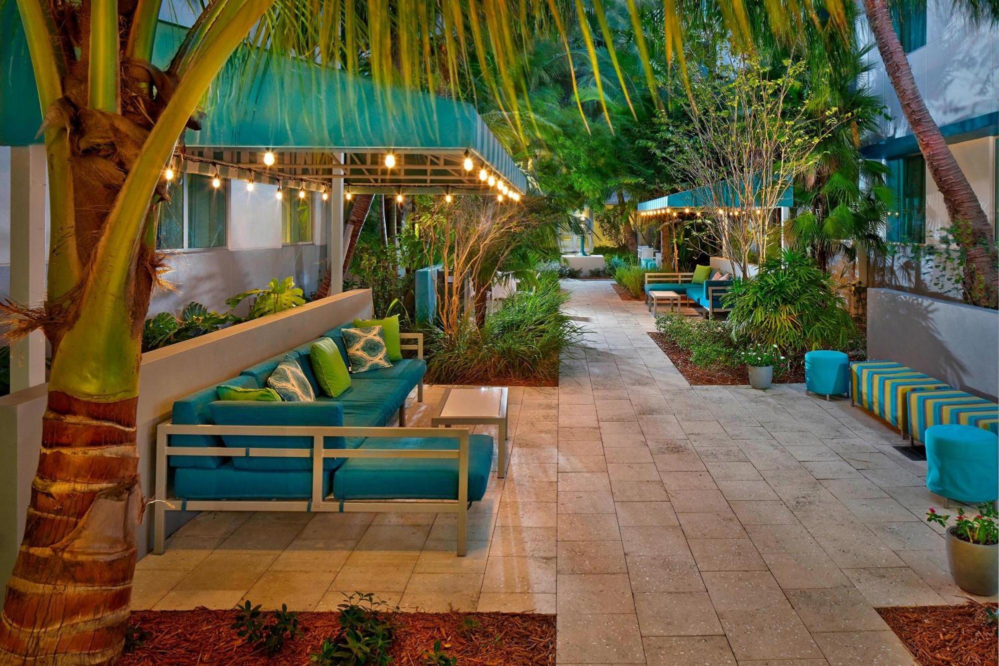 Residence Inn By Marriott Miami Beach Surfside Zewnętrze zdjęcie