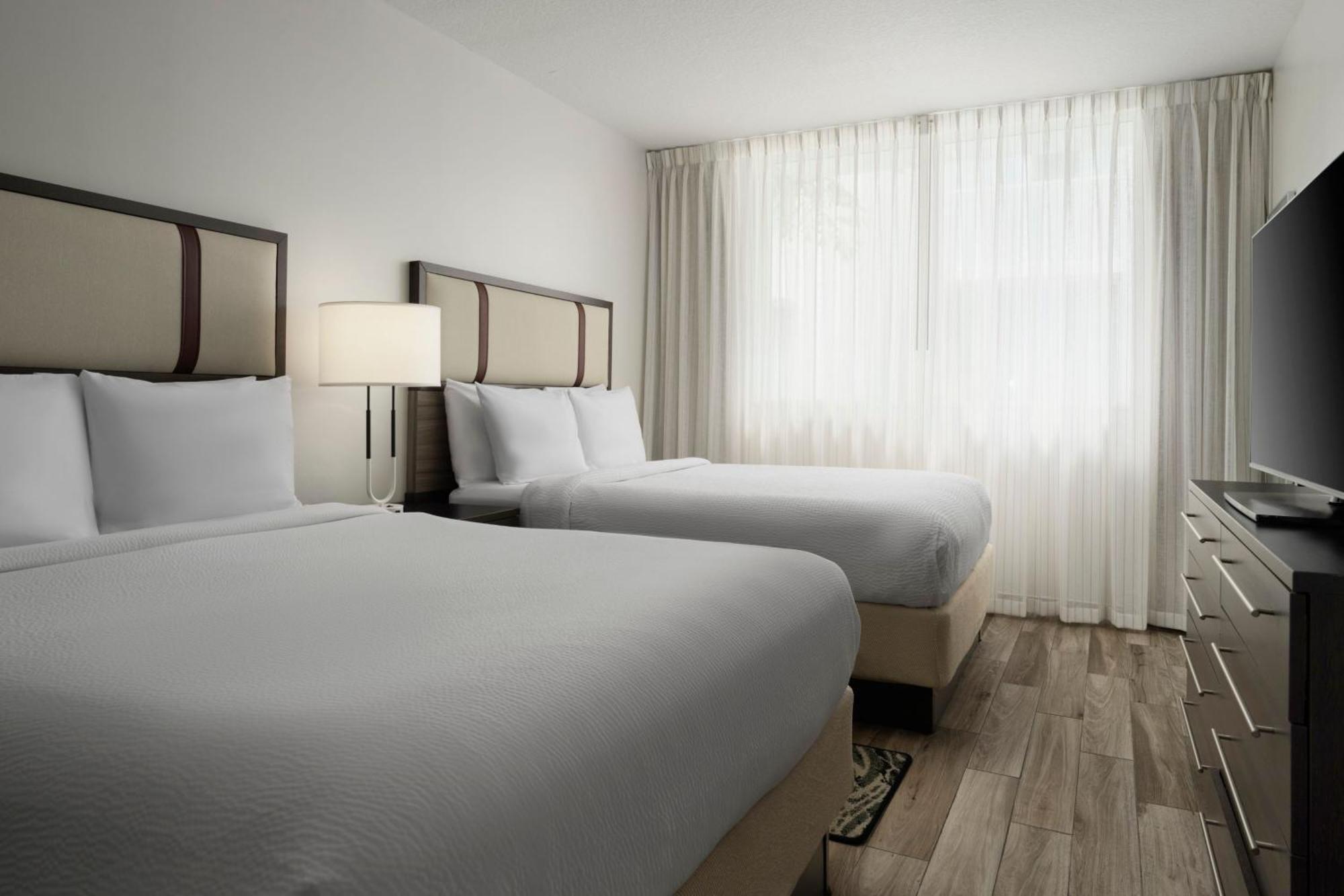 Residence Inn By Marriott Miami Beach Surfside Zewnętrze zdjęcie
